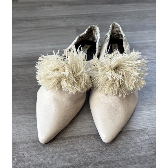 Zara Leather Ballet Flats Size 41 US 10 Fringe Pom Pointed Toe Shoes - Picture 3 of 8